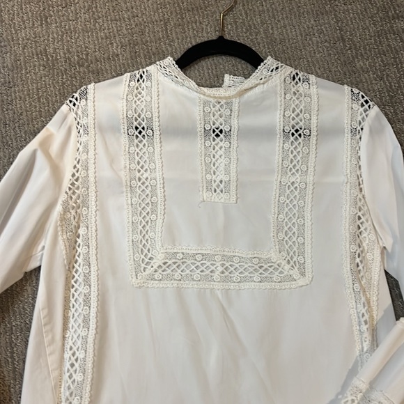 White lace cotton blouse - Picture 2 of 6